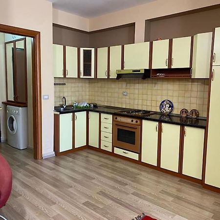شقة تيرانا  في *Heart Of New Bazaar 1 Bed Apt* المظهر الخارجي الصورة